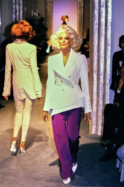 Look 18